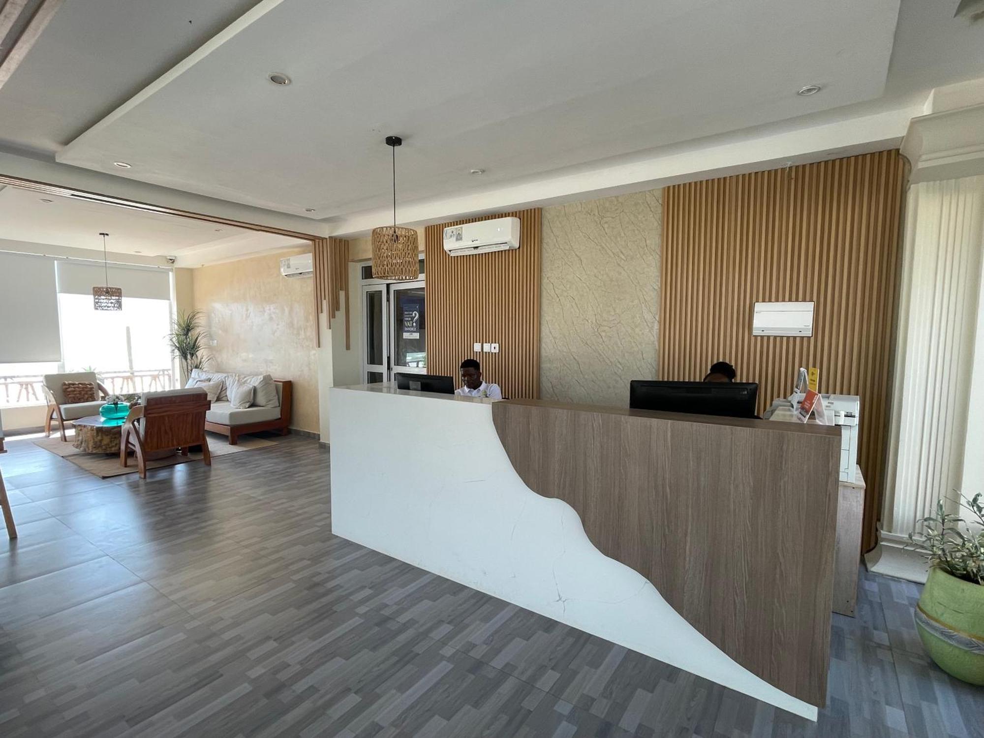 Ocean Green Beach Resorts And Villas Prampram Esterno foto