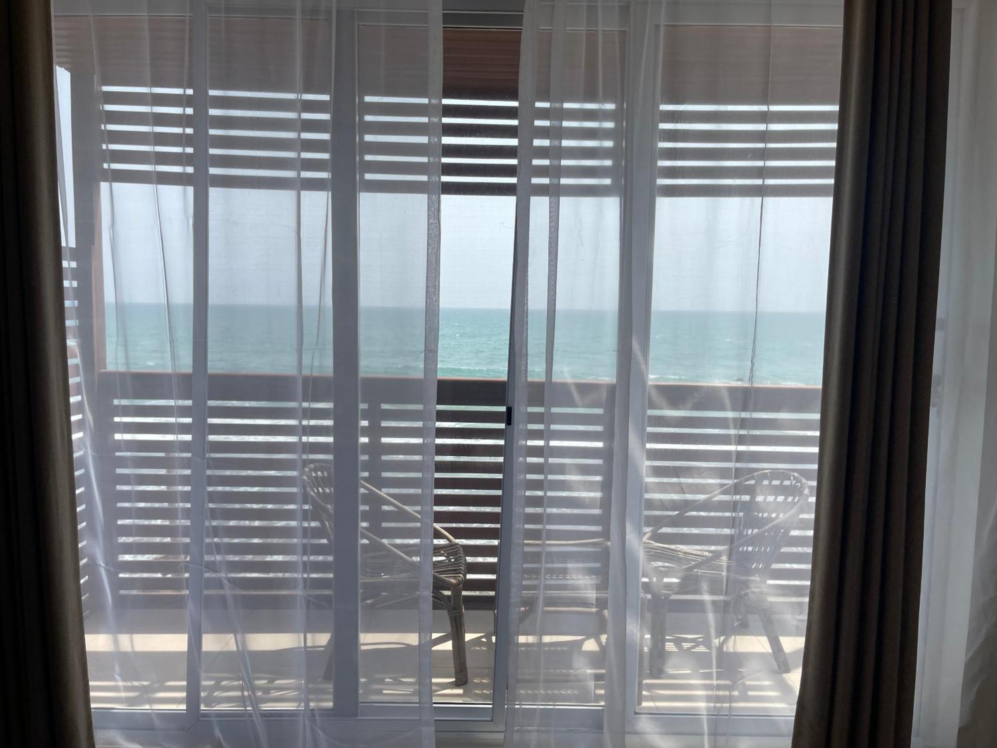 Ocean Green Beach Resorts And Villas Prampram Esterno foto