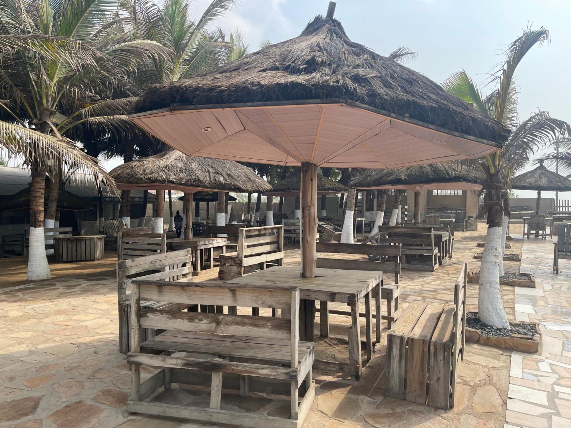 Ocean Green Beach Resorts And Villas Prampram Esterno foto